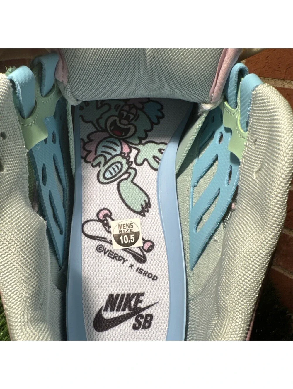 Nike x Verdy SB Air Max Ishod Wair 'Visty' HF4074-400 Size 10.5M No Box New